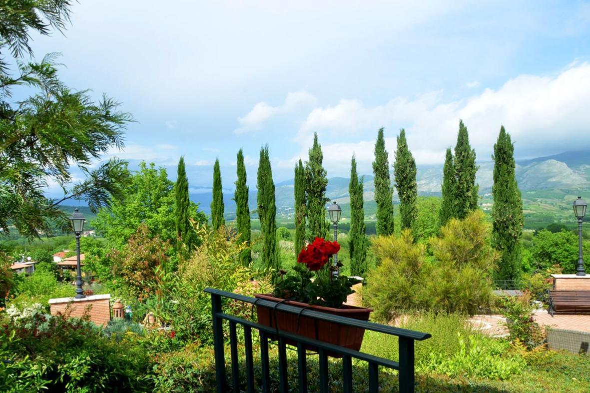 Bosco D'Olmi Country House Sant'Andrea del Garigliano Eksteriør billede