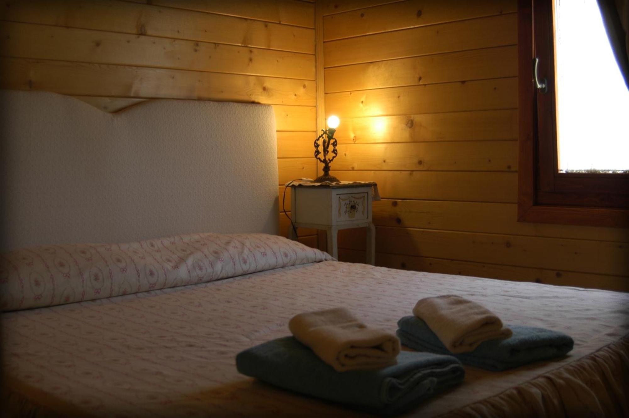 Bosco D'Olmi Country House Sant'Andrea del Garigliano Eksteriør billede