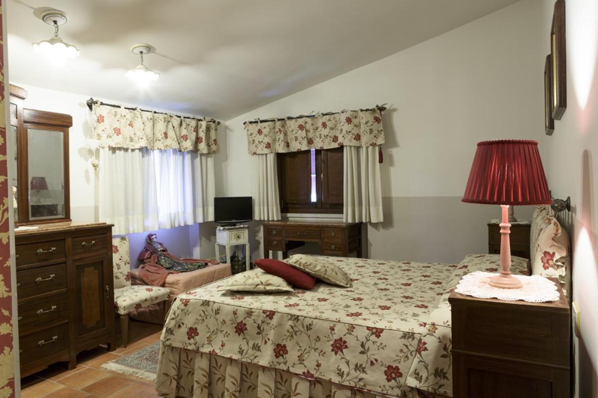Bosco D'Olmi Country House Sant'Andrea del Garigliano Eksteriør billede