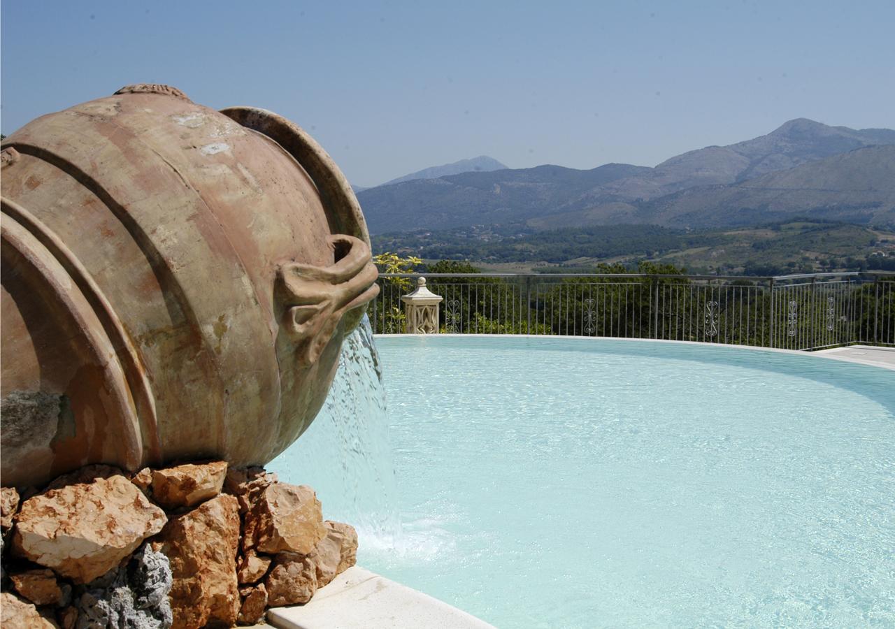 Bosco D'Olmi Country House Sant'Andrea del Garigliano Eksteriør billede